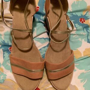 Bella Vita sandals